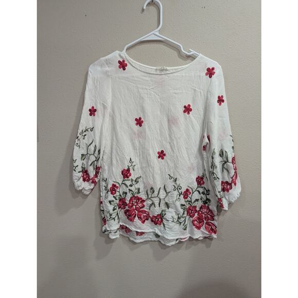 Gorgeous gauzy white peasant style blouse w/red floral embroidery by Kindred PS - Picture 1 of 7